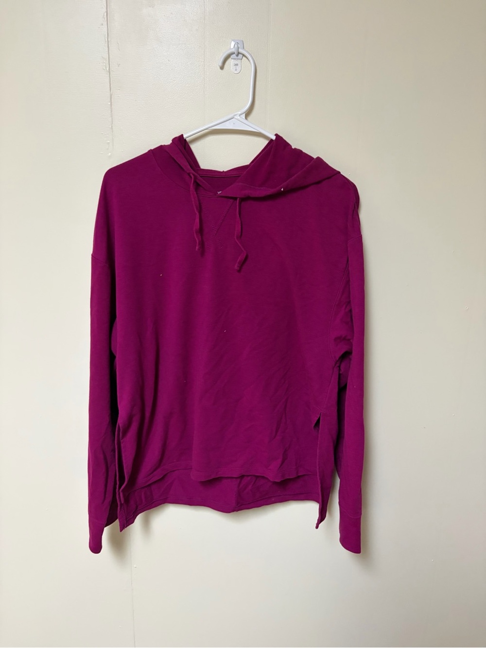 Women's Fuchsia Pullover Yoga Hoodie